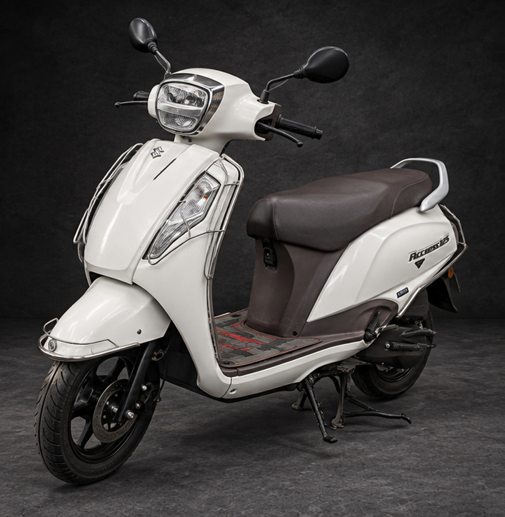 Suzuki Access 125 front-left view