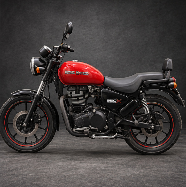 Royal Enfield Thunderbird X 350 view 2