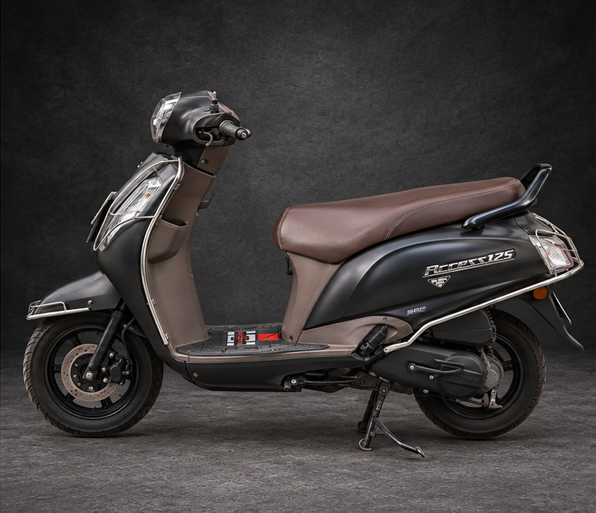 Suzuki Access 125 view 2