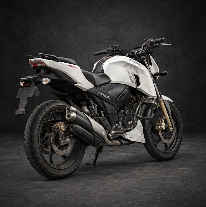 TVS Apache RTR 200 4V view 3