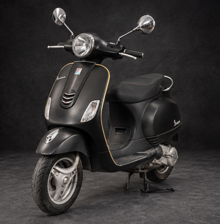 Vespa ZX view 1