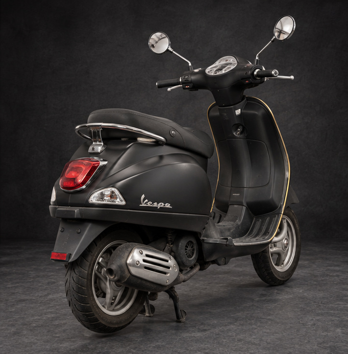 Vespa ZX view 3