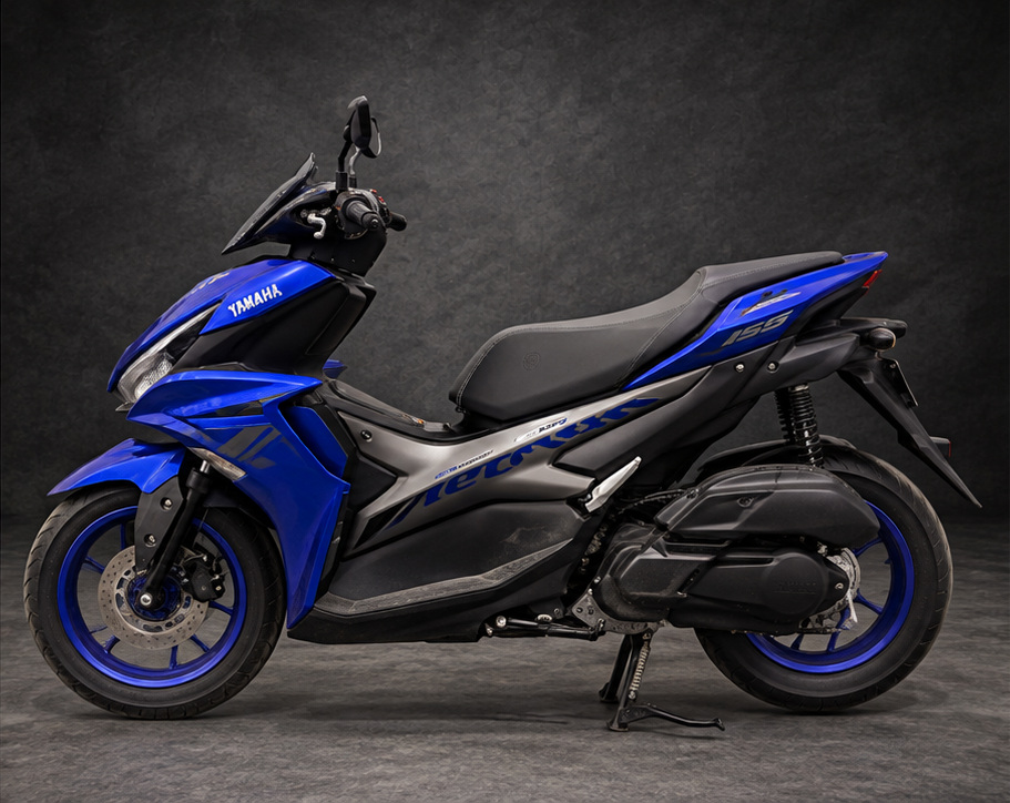 Yamaha Aerox 155 view 2